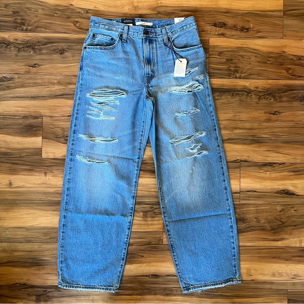 Levi's Premium Baggy Dad Jeans Size: 28 x 30 NWT
